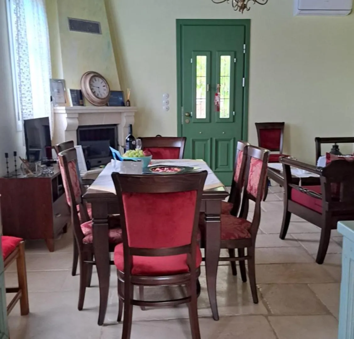 Country Villa Atheras